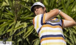 西班牙选手埃尔维拉在苏达尔公开赛上领先4杆