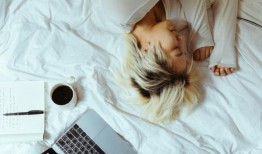 快速检查：睡眠麻痹对你的健康有害吗？