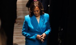 民主党人权衡卡玛拉·哈里斯候选人的利弊