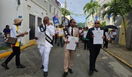 总理反思1949年伟大长征的遗产