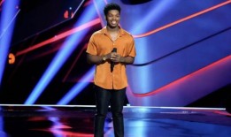 阿拉巴马歌手“超级深情”的试镜让尼尔·霍兰在“好声音”上兴奋不已