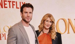 利亚姆·海姆斯沃斯签约了Netflix的电影《龙利星球》，这样他就可以和劳拉·邓恩合作了