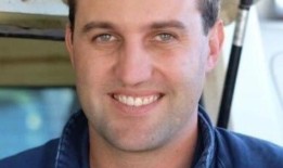 《美国恐怖故事》男星加文·克里尔去世，享年48岁