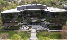 维吉尼亚州预计将在明年夏天消除疫情造成的失业积压