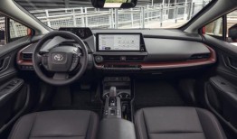 丰田普锐斯混合动力车和普锐斯Prime PHEV测试结果比较