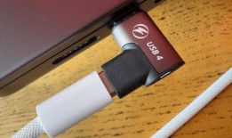这个小小的USB-C配件有一个改变游戏规则的磁性功能（而且打了7折）