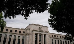 政治使美联储的工作更加棘手，但并不能推动其决策