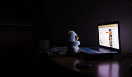 美国人觉得自己睡眠充足吗？一项新的盖洛普民意调查显示，做梦吧