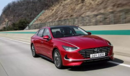 现代索纳塔,全新索纳塔：展现现代汽车工艺，重塑中型车市场