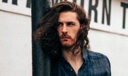 Hozier开启澳大利亚“虚幻之旅”