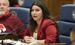 库克县要求最后一刻扩大带薪休假