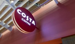 汉娜·雅各布斯：一名年轻女学生因喝了Costa咖啡热巧克力而死亡，这与缺乏肾上腺素注射器有关