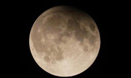 地球将有一个临时的“迷你月亮”，持续两个月