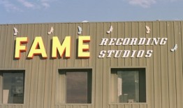 阿奇博尔德：阿拉巴马，你会给你的客人看什么？