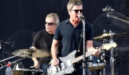 绿洲乐队重聚的机会…如果兄弟们能停止争斗