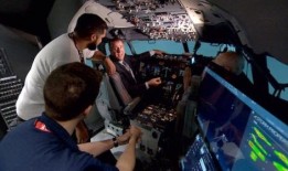 这个新的加拿大北部飞行模拟器使飞行员训练更接近真实的东西