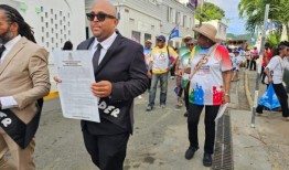 总理反思1949年伟大长征的遗产