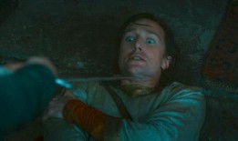 《指环王》明星解释为什么不应该给人类角色一枚戒指：“那将是一场灾难”