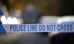 涉嫌德比郡炸弹骗局的女子被捕