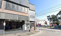 六人因涉嫌在爱情机器夜总会外袭击致一名男子昏迷而被捕